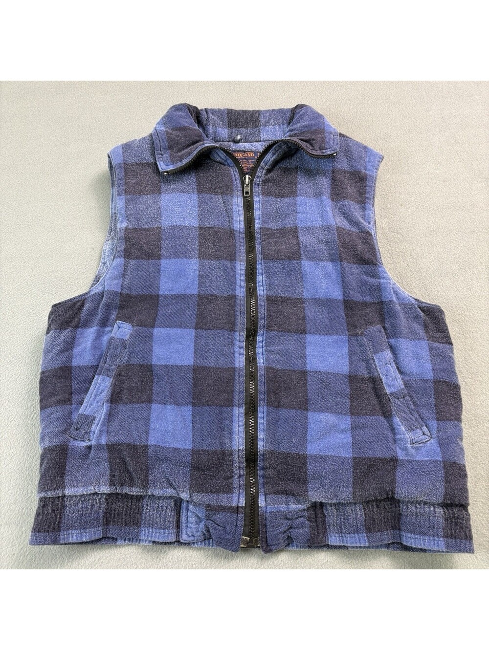 Vintage Woodland Plaid Zip Up Puffer Vest Size Medium Blue